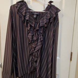 Monroe and Main Blouse, new , smoke free home.